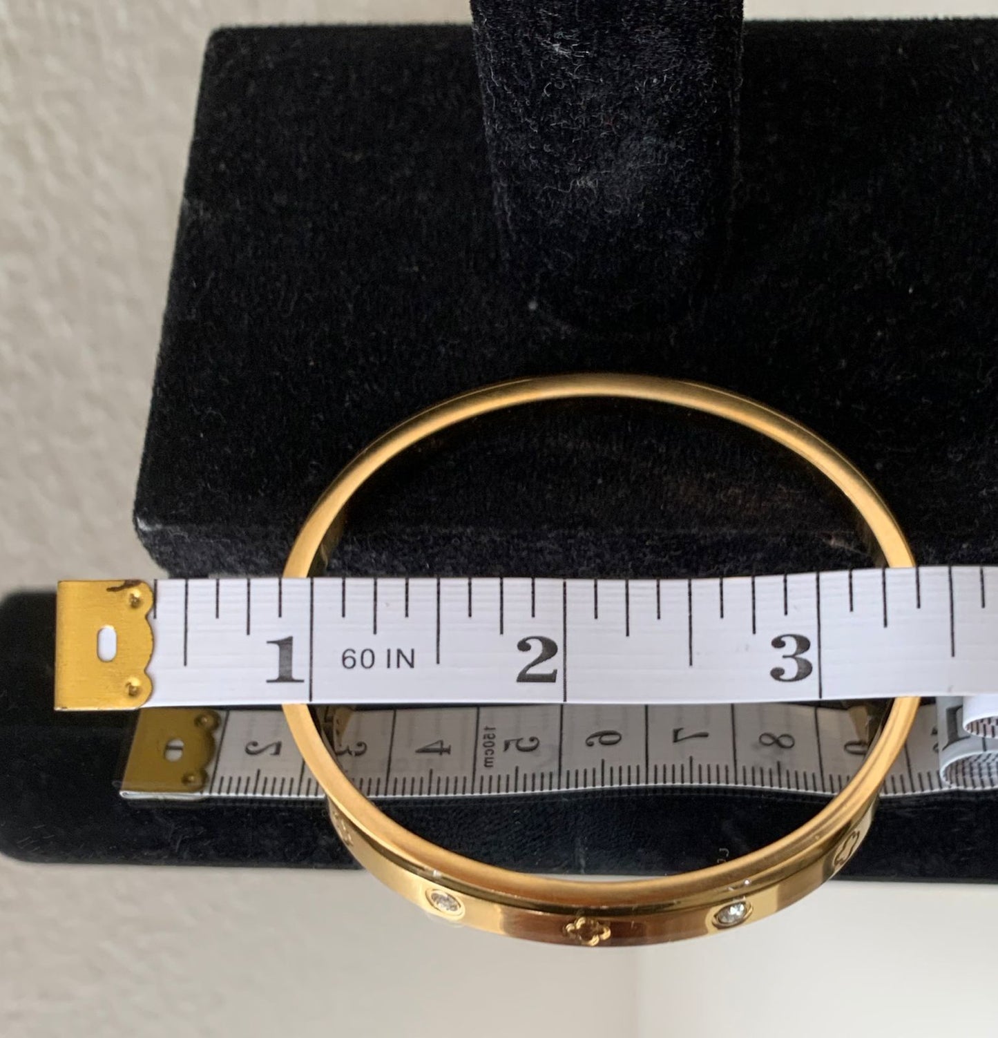 Royal Clover Bangles