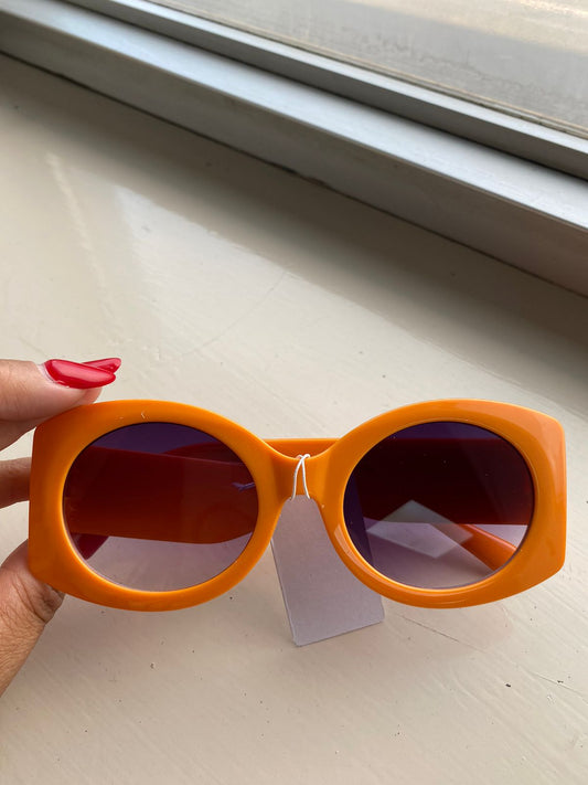 Retro Luxe Oval Sunglasses (Unisex) – Wholesale Packs