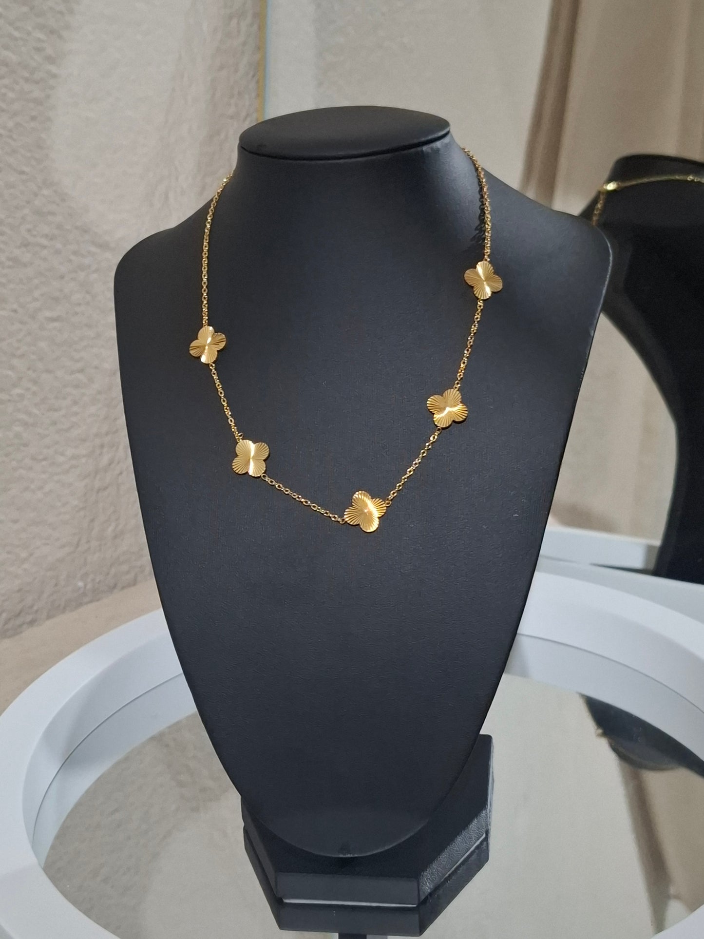 Necklace Collection Golden