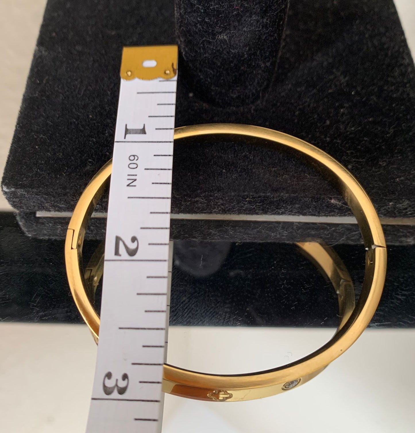 Royal Clover Bangles