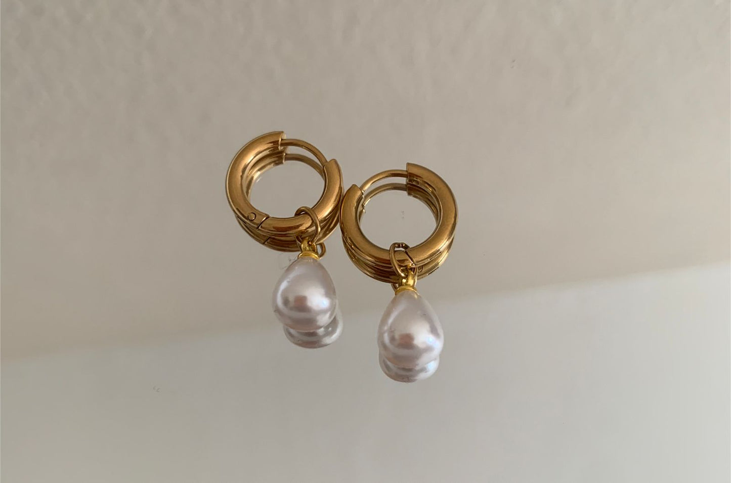 Signature Earrings Collection