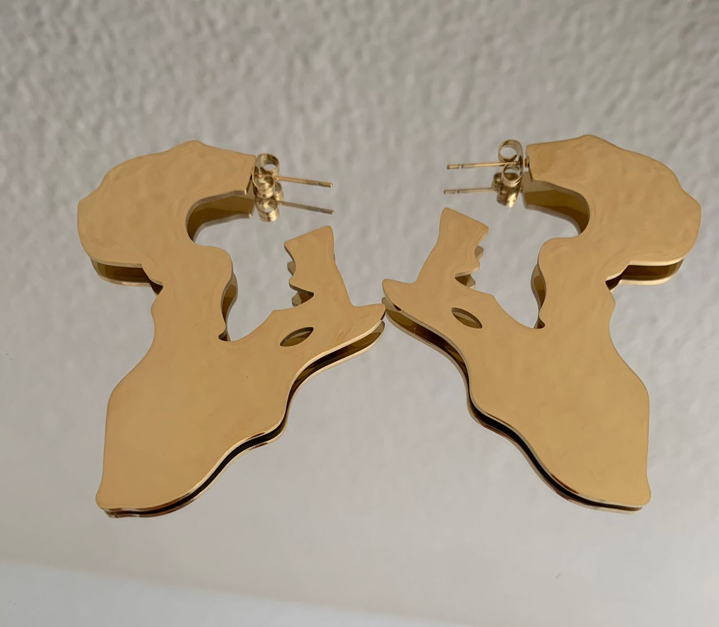 Signature Earrings Collection