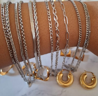 Signature Bracelets Edit (Gold & SIlver)- Wholesale Pack