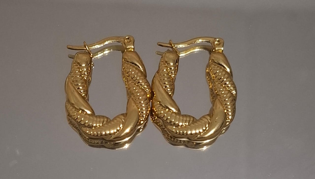 Signature Earrings Collection