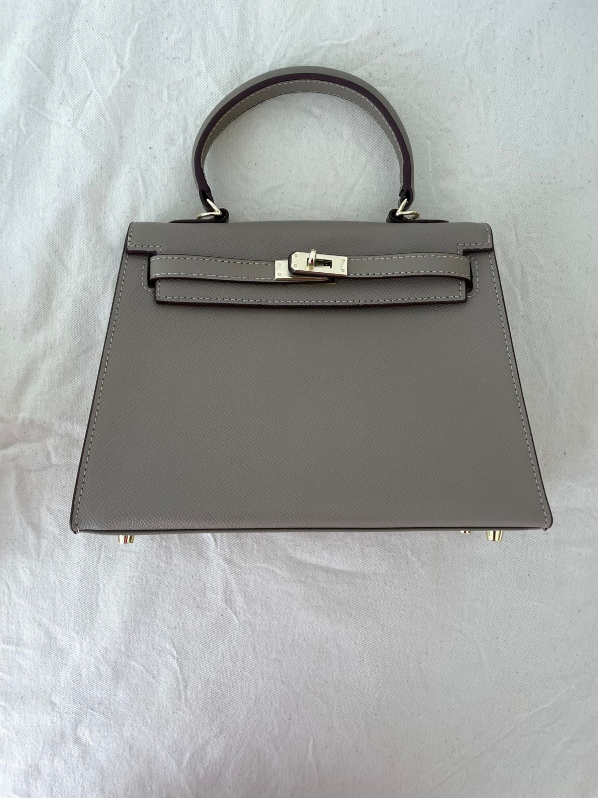 Classic Kelly-Inspired Bag