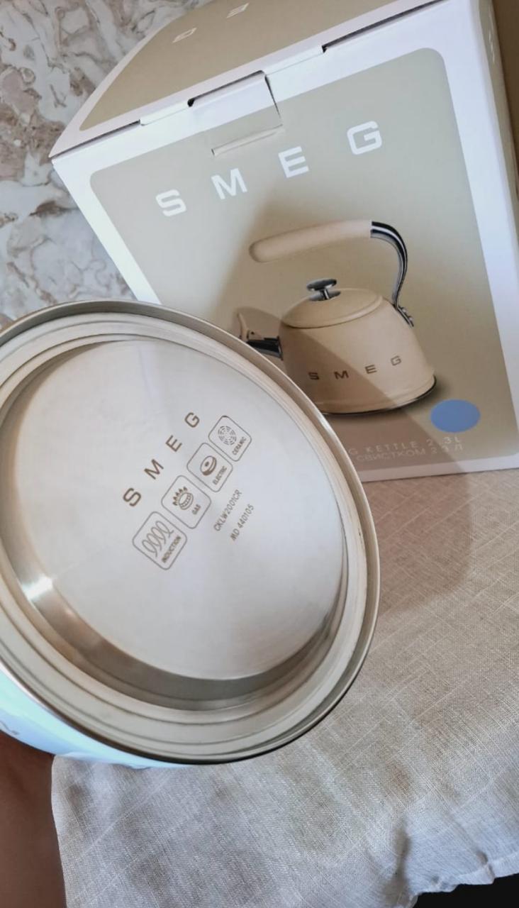 SMEG Retro Style Whistling Kettle