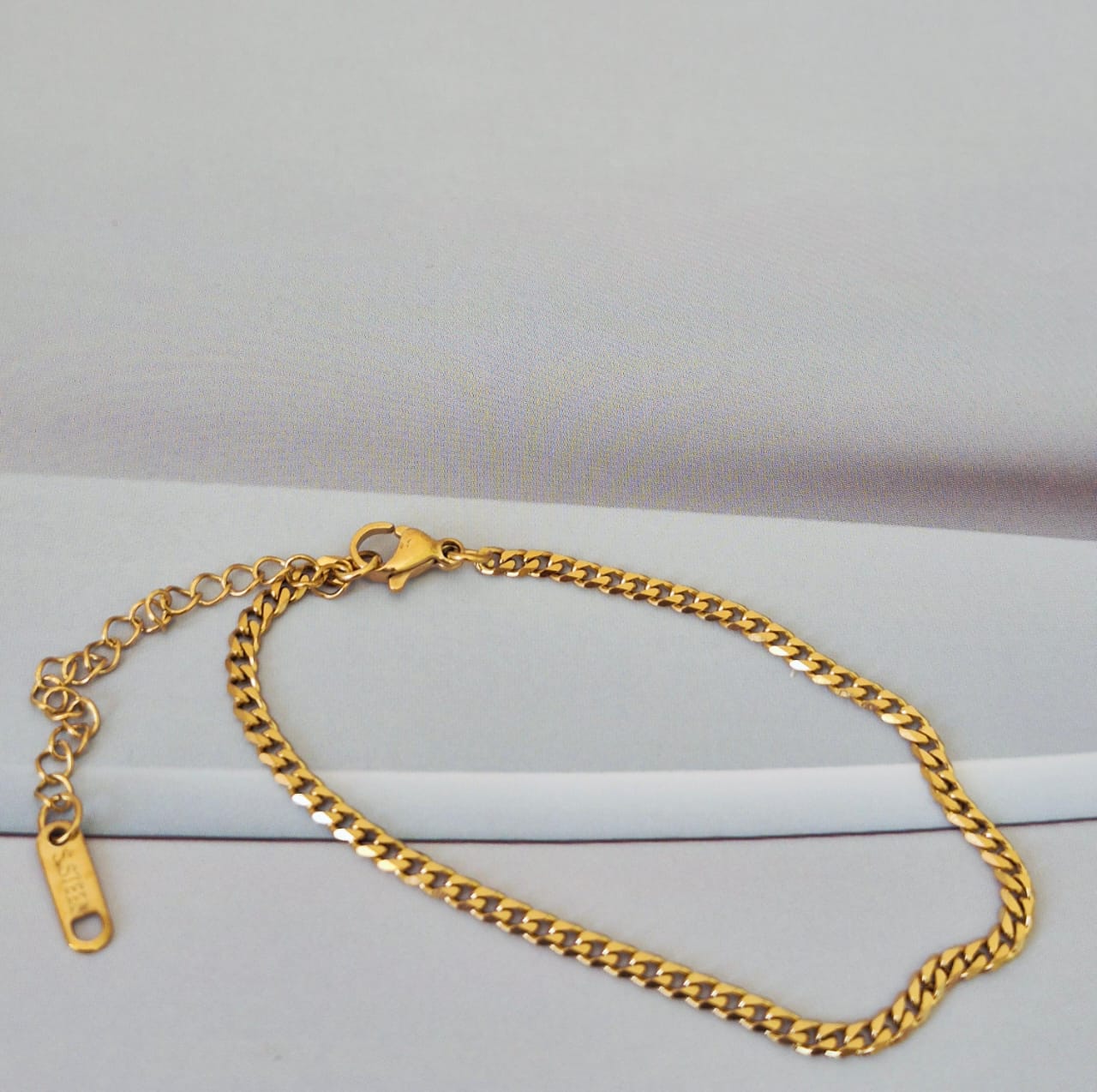 Signature Bracelets Edit (Gold & SIlver)- Wholesale Pack